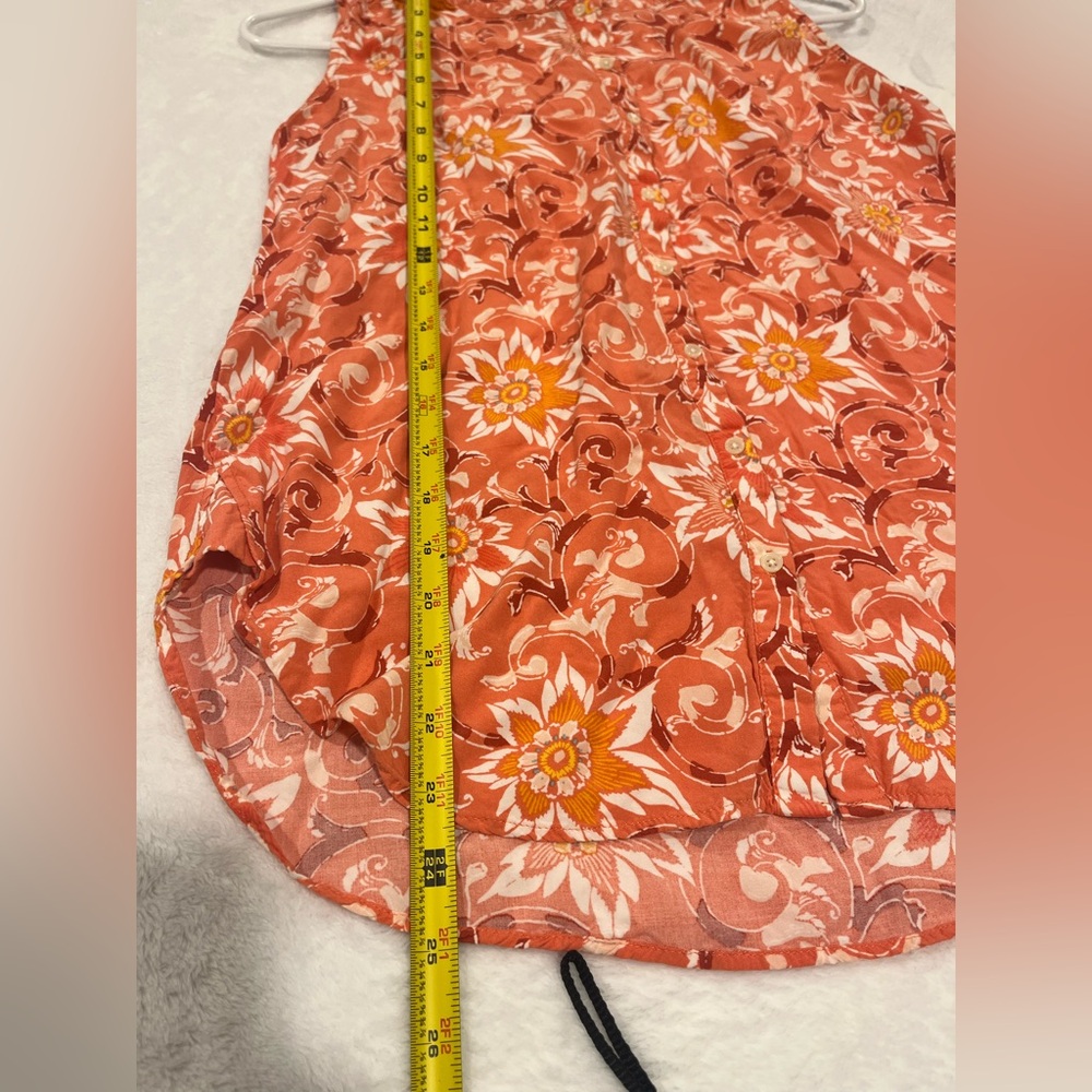 LOFT Floral Sleeveless Button-Down Blouse- size small - Picture 4 of 7